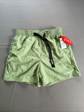 Petals Cruise Tech Shorts